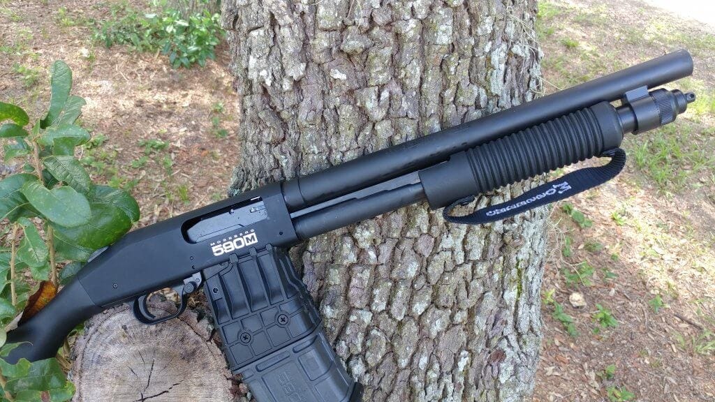 590M Shockwave Mag-Fed O.F. Mossberg & Sons