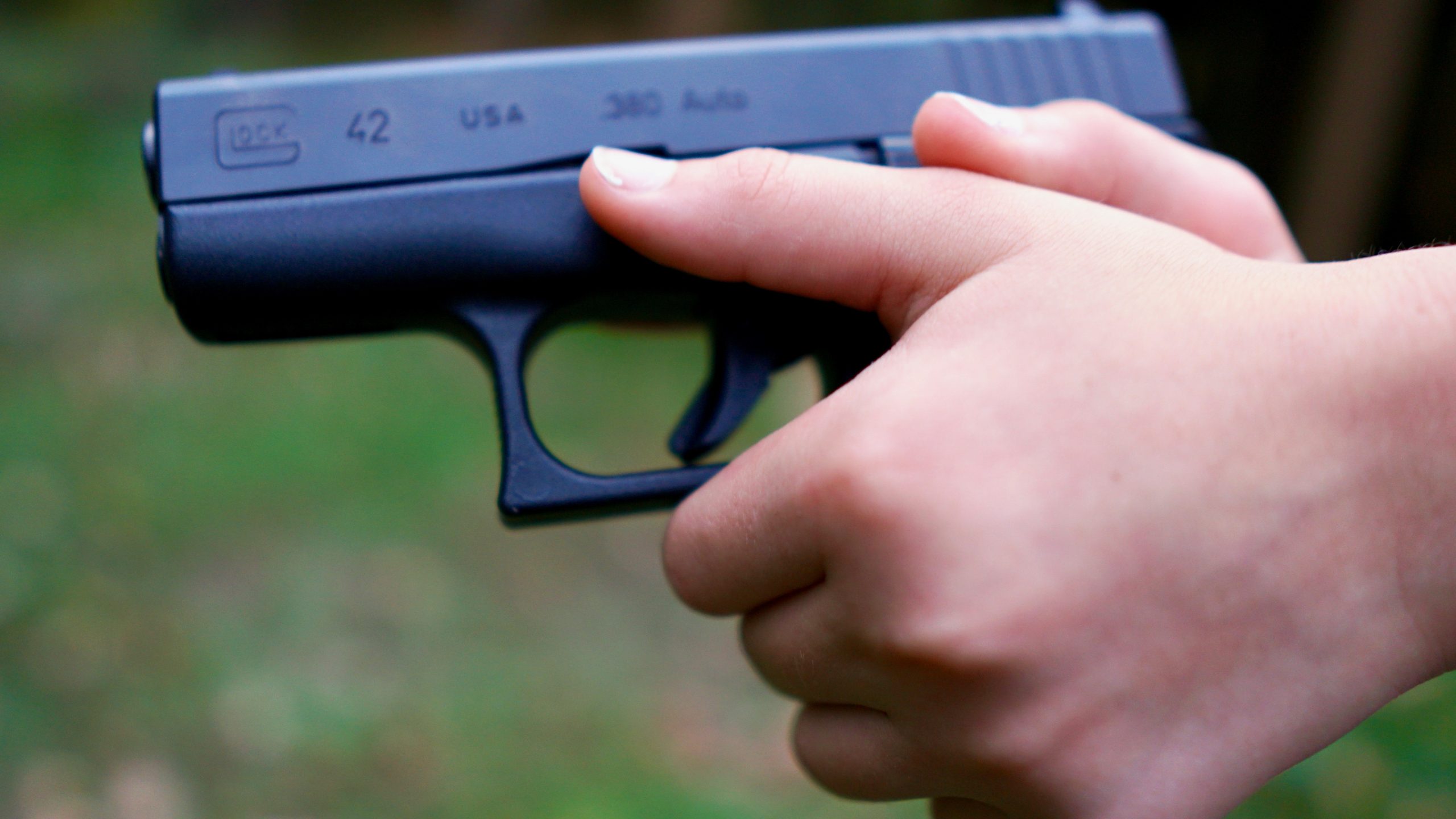 Handgun Grip 8 Tips For A Better Grip The Mag Life 