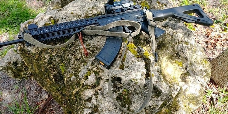 SIG 556R with Vickers AK Sling from Blue Force Gear