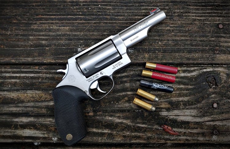 worst guns-410 revolver Taurus Judge and shells.