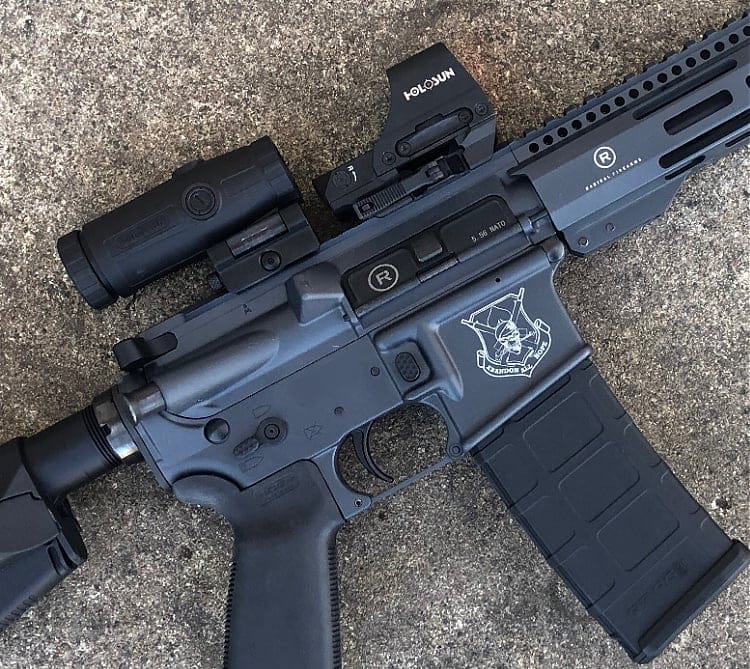 How to Pick the Perfect Red Dot Sight for Your AR-15 Rifle