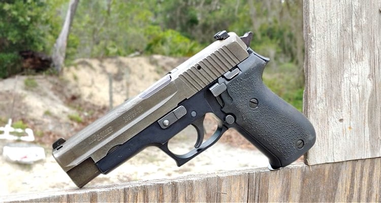 Sig Sauer P220 in .45 ACP