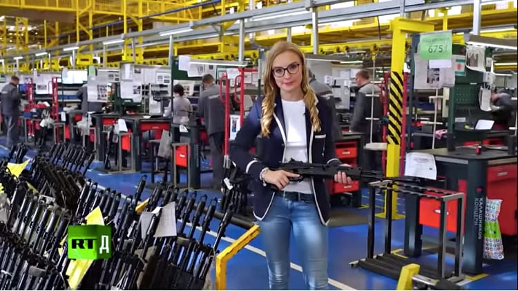 Anna Knishenko holding a production AK-12 inside the Kalashnikov factory