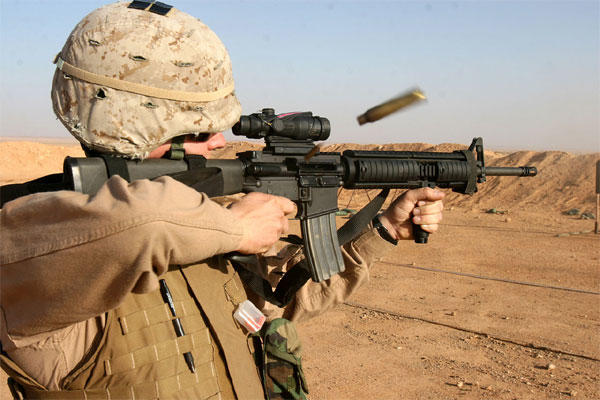 Marine-shooting-M16Ar