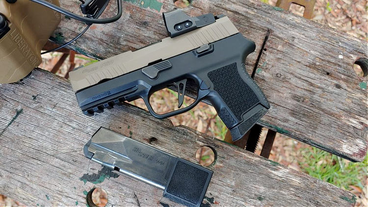 Sig p320 with s300 grip, P365 magazine and ROMEOPRO1 red dot sight