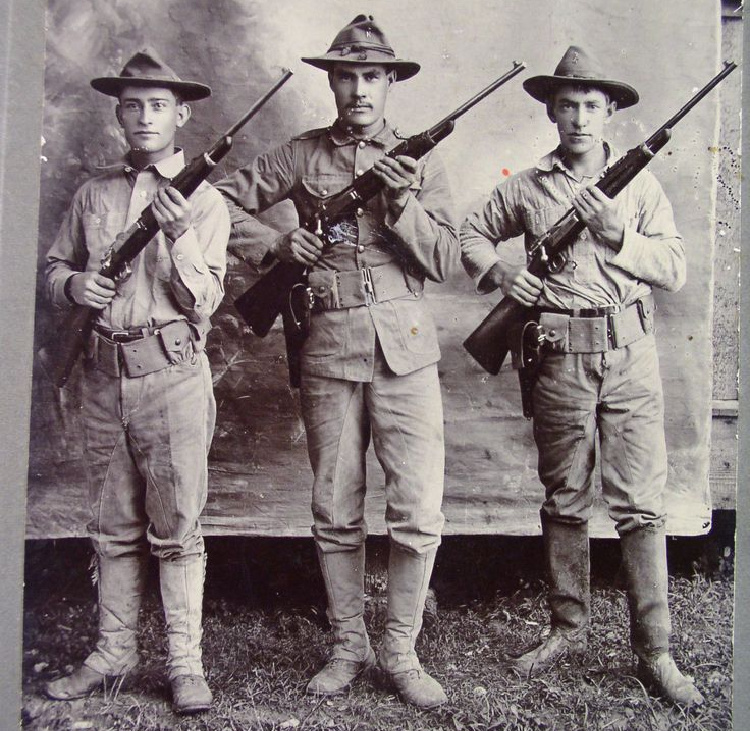 Spanish American War soldiers with the Colt 1901 worn crossdraw style.