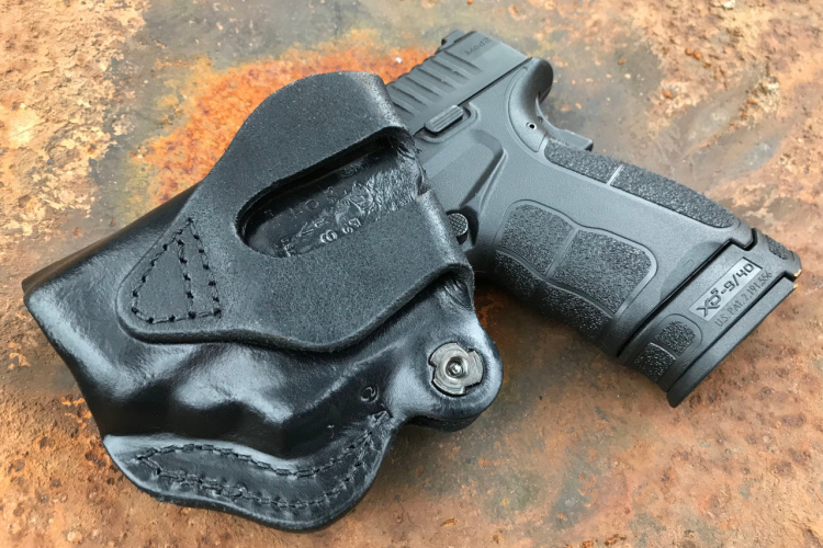DeSantis OWB holster with Springfield XDs