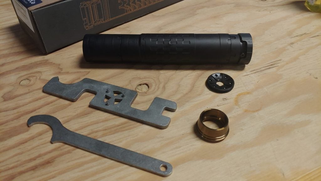 SilencerCo Hybrid 46M suppressor package contents