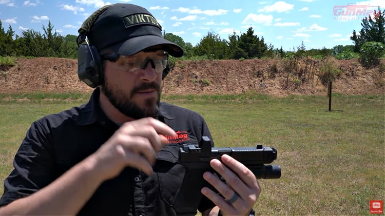 Daniel Shaw explains how your gun will tell you when its ready to fire or if it has a problem, as long as you’re properly tuned to its operation