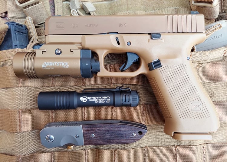 Glock 19X EDC with handheld light and Emerson CQC-6 knife