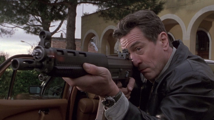 Robert De Niro wielding a Sig Rifle in Ronin.