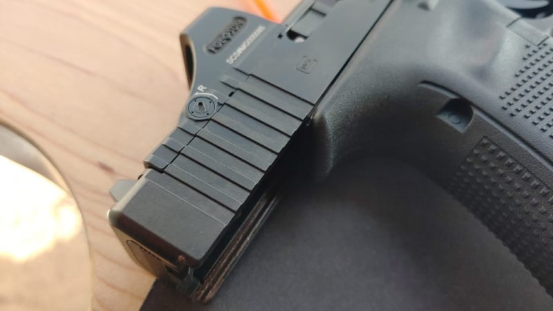 Holosun SCS serrations matching the Glock slide