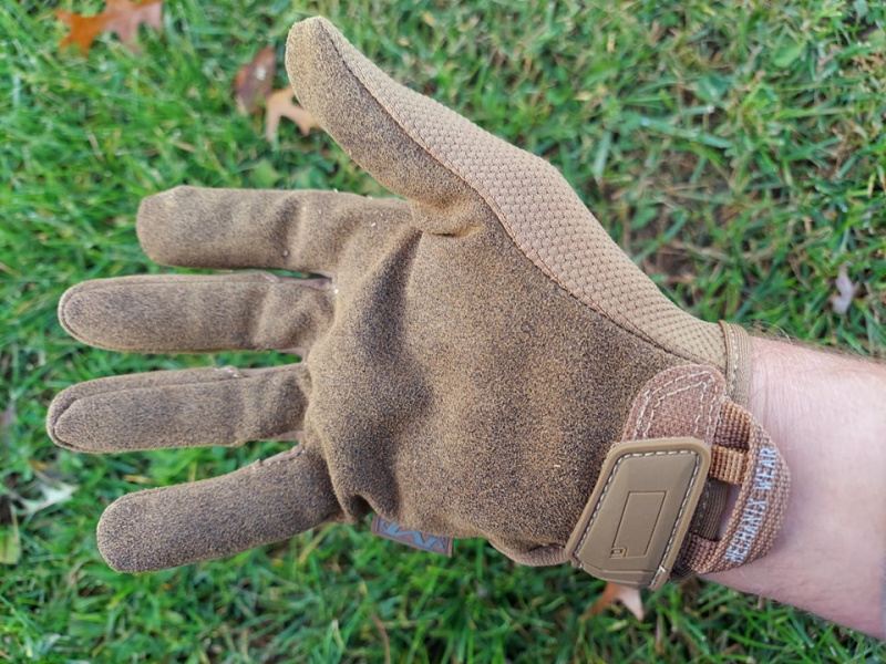 Mechanix shooting gloves hook and loop closure