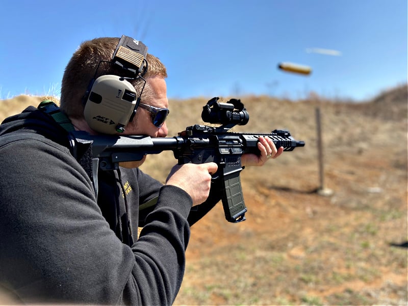 Jason Mosher shooting HM Defense Raider MC5 AR-15 pistol