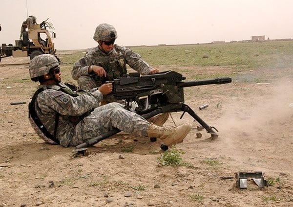 soldiers operating an MK19