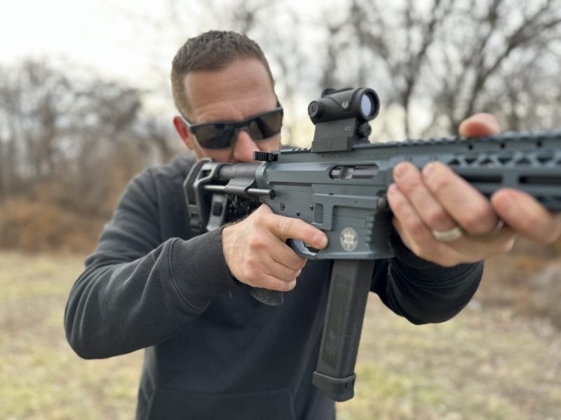 Shooting an AR-Pistol Without a Brace: Do We Need to Learn?