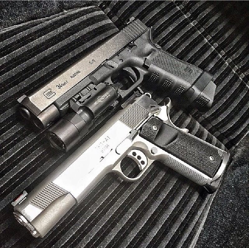 a glock and a 1911 pistol