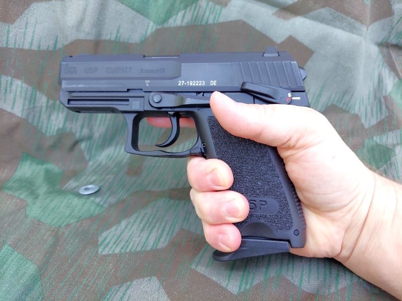 Heckler and Koch CONSIGNED HK USP Compact 9x19mm USP Compact FHKI73025 Hand  gun - Arnzen Arms