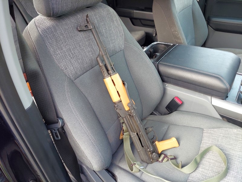 The underfolder AK is compact and stores easily in vehicles.