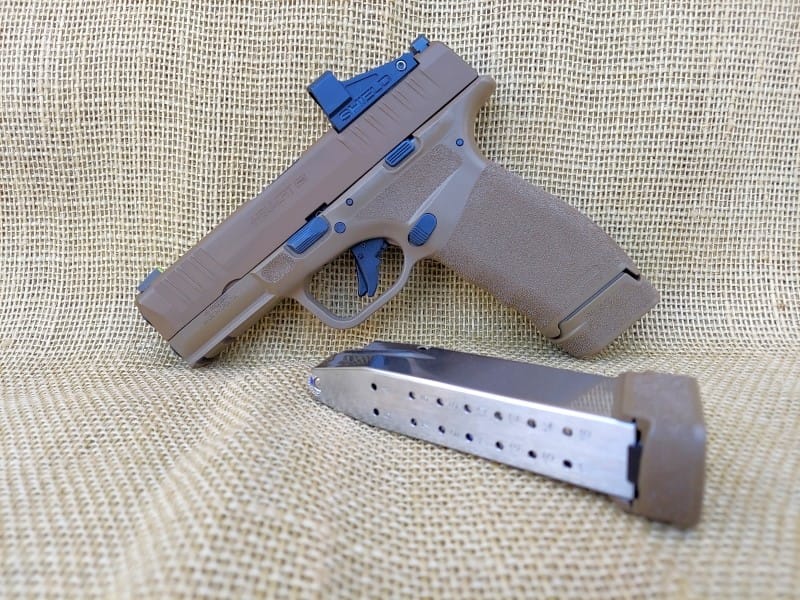 Hellcat Pro with 17-round magazine