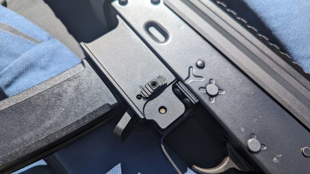 AK-V bolt release