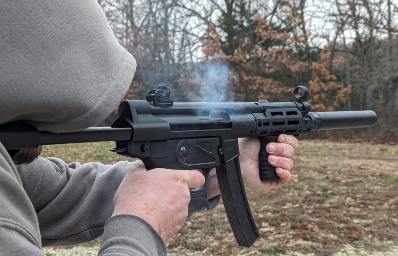 Shooting MP5 on range